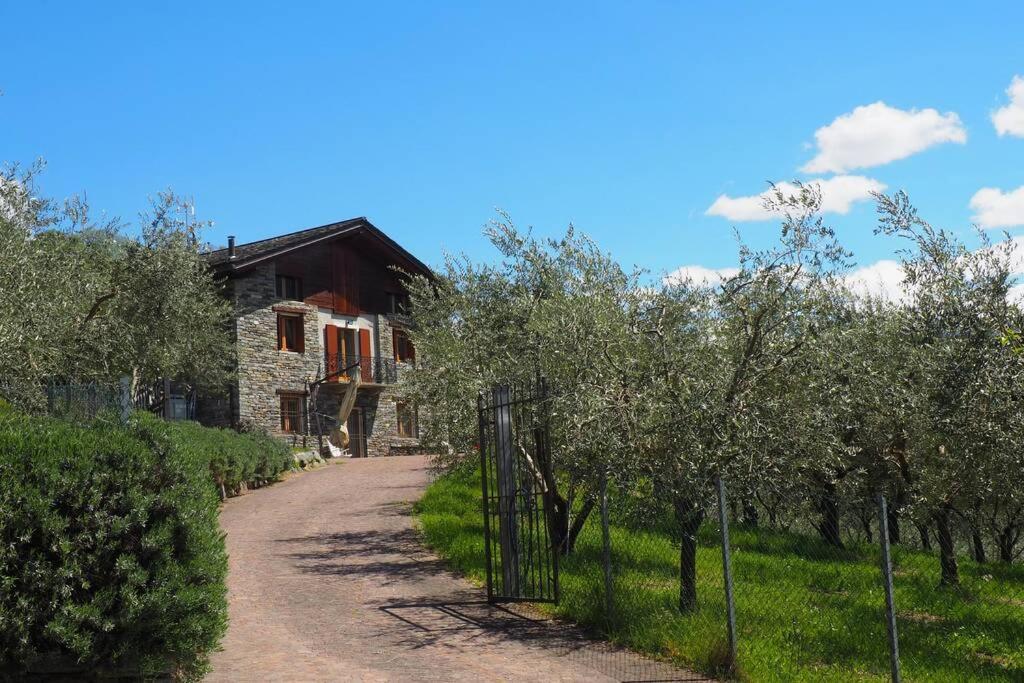Fantastica Villa Fra Le Alpi Valtellinesi Tresivio Exteriér fotografie